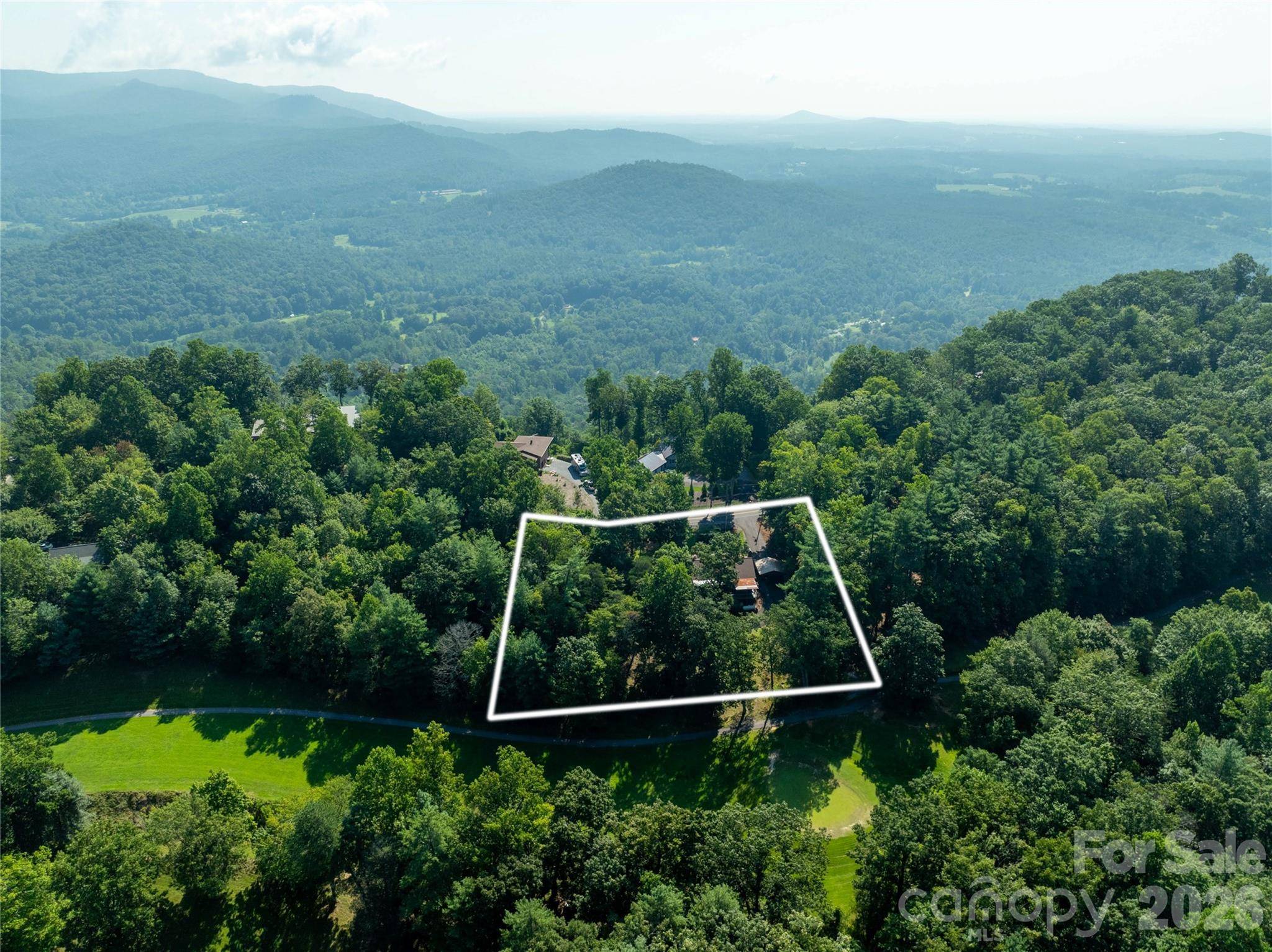 1502 Greenstreet DR, Traphill, NC 28685