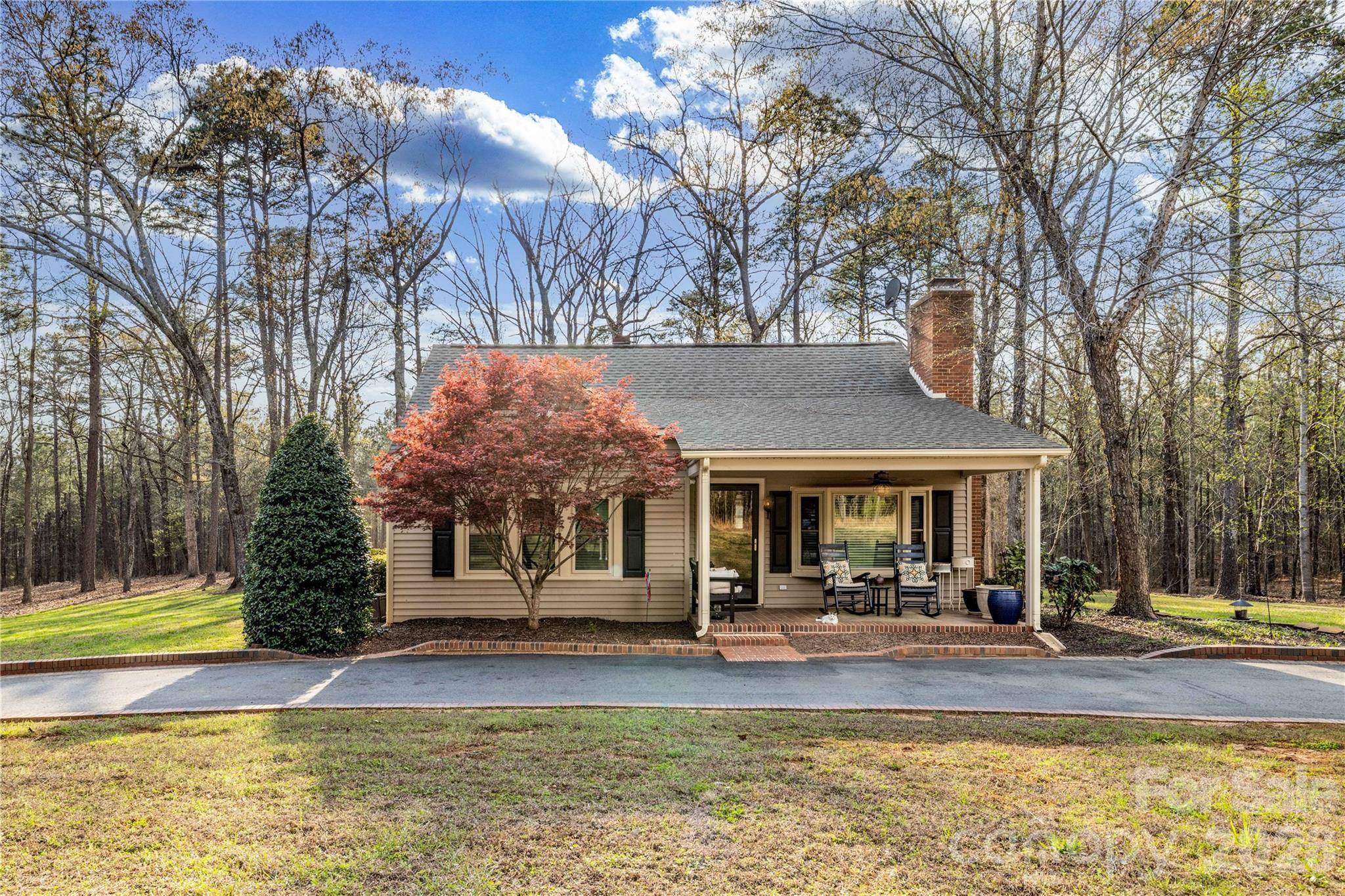 692 Capelsie RD, Candor, NC 27229