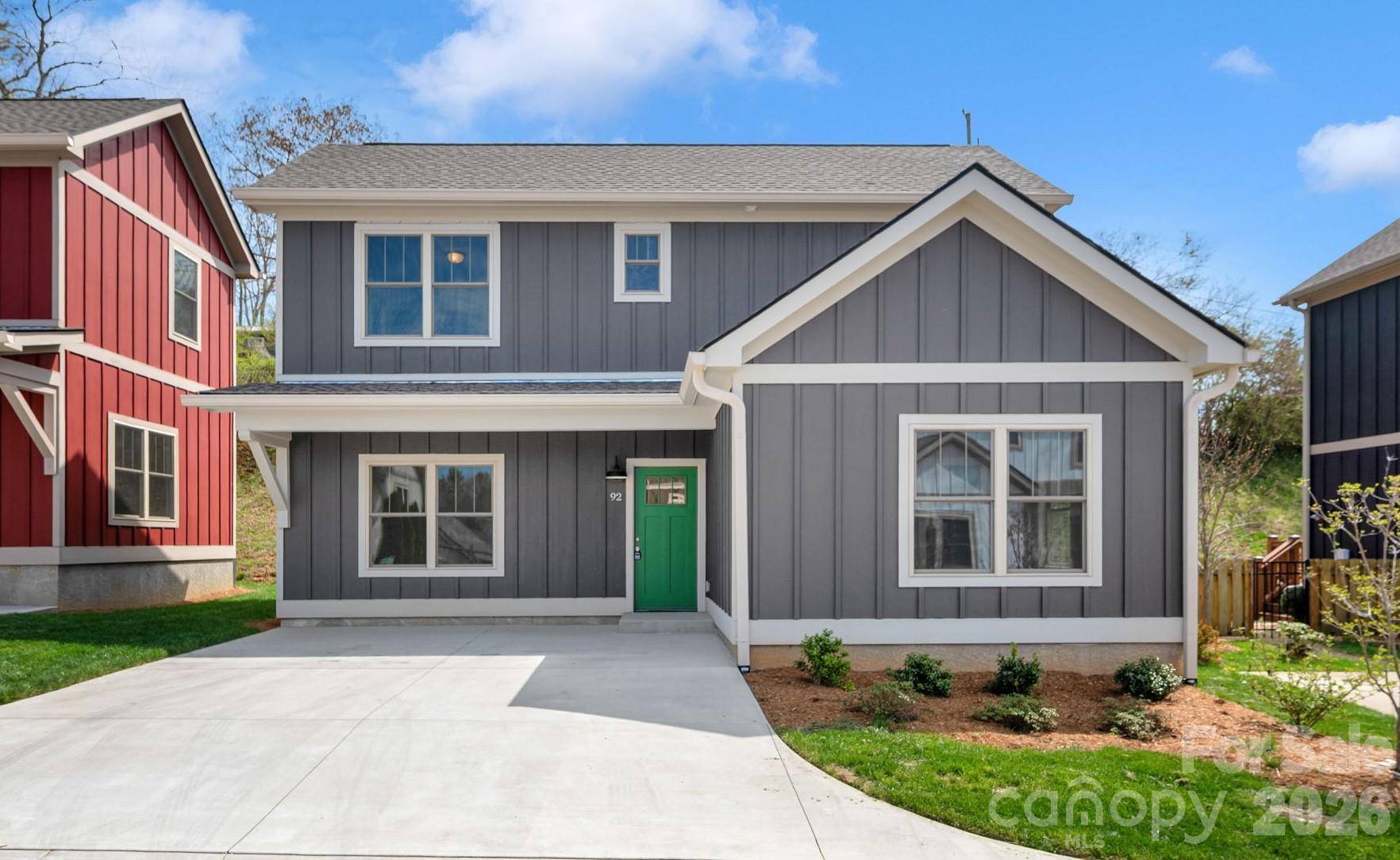 92 Wheeler RD, Weaverville, NC 28787