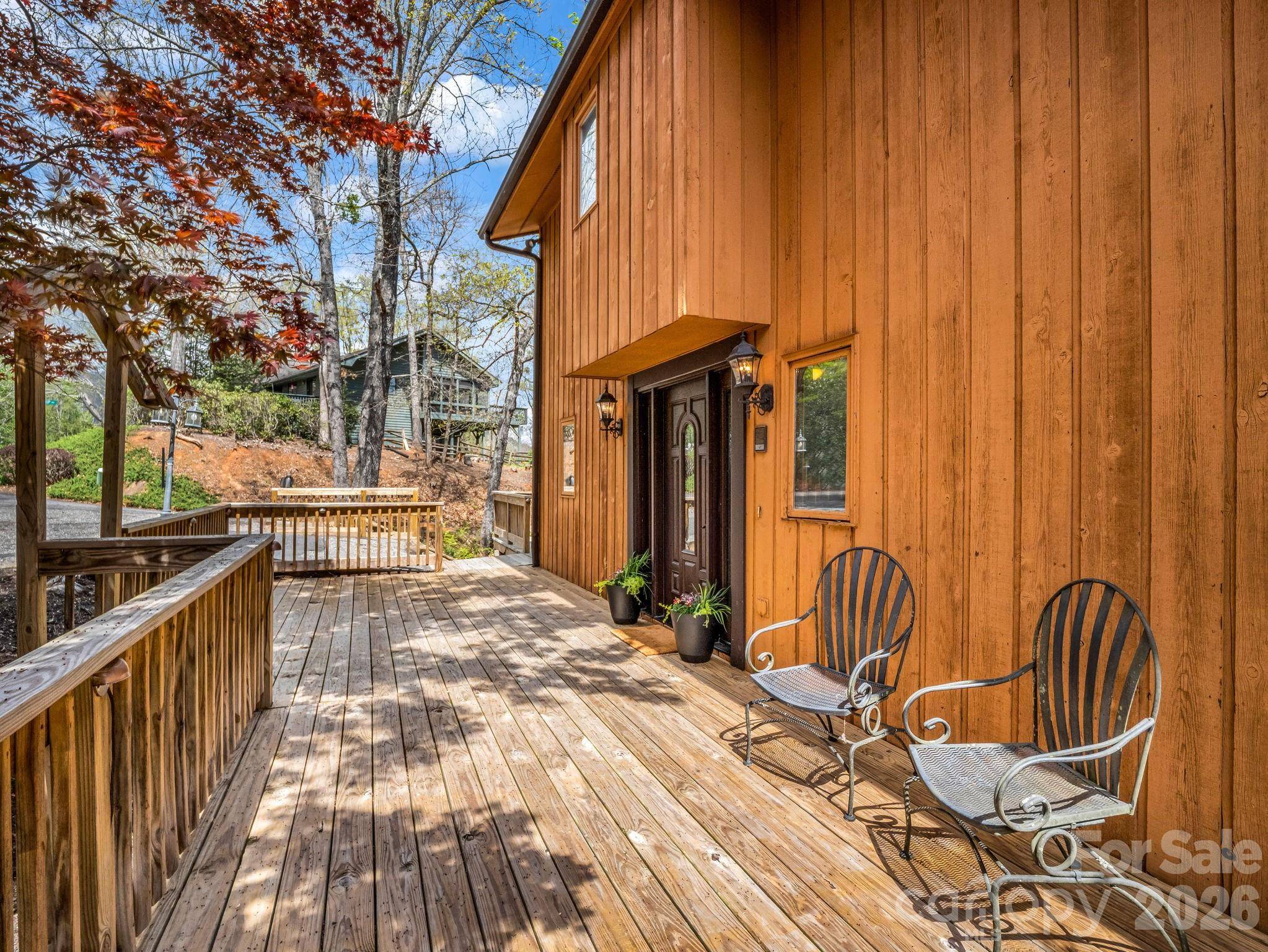 307 Watership RD, Lake Lure, NC 28746