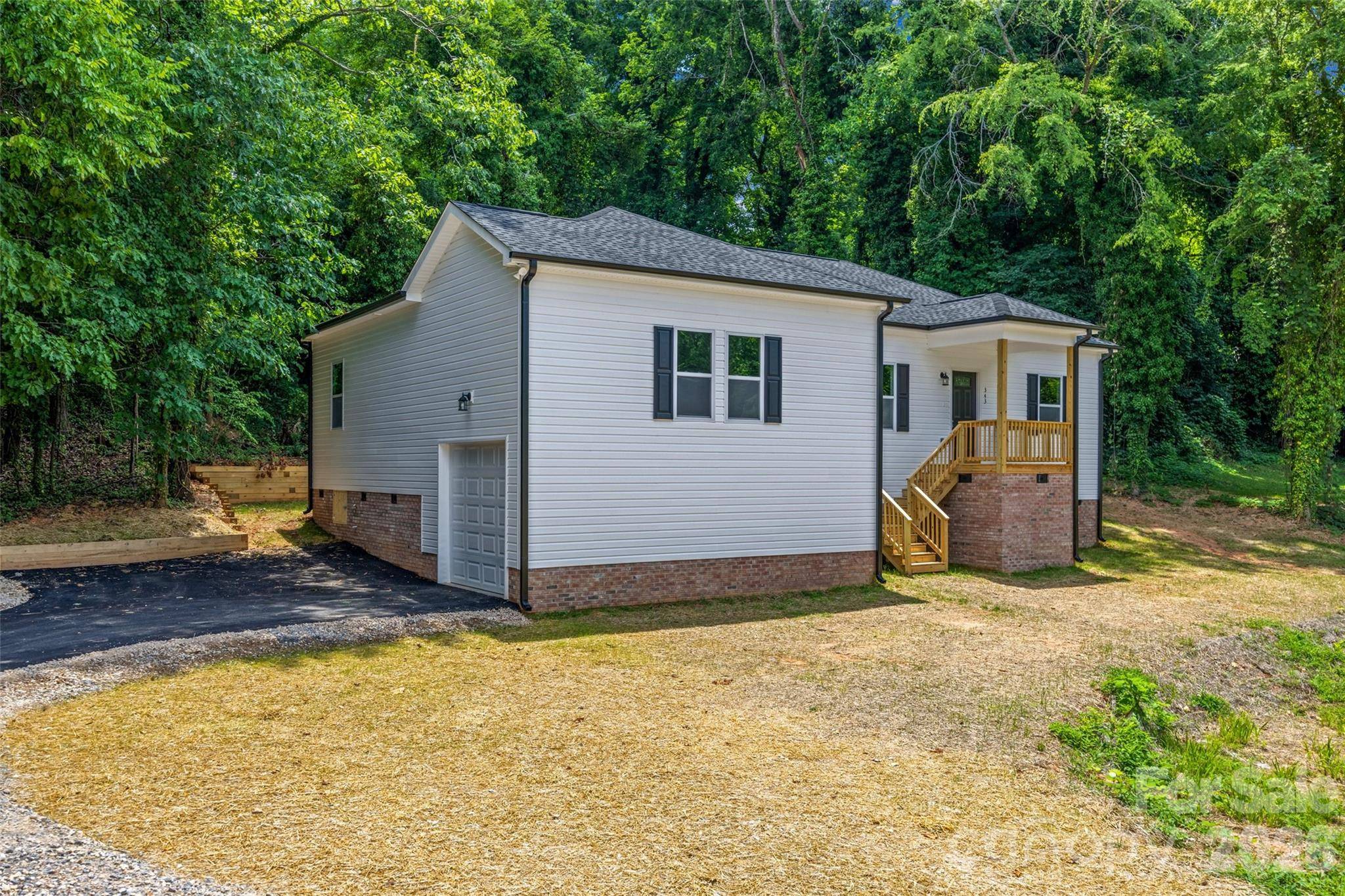 343 Oak ST, York, SC 29745