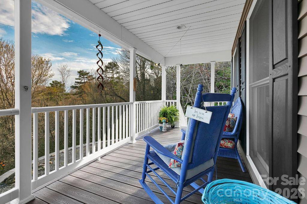 410 Forest Lake RD, Brevard, NC 28712
