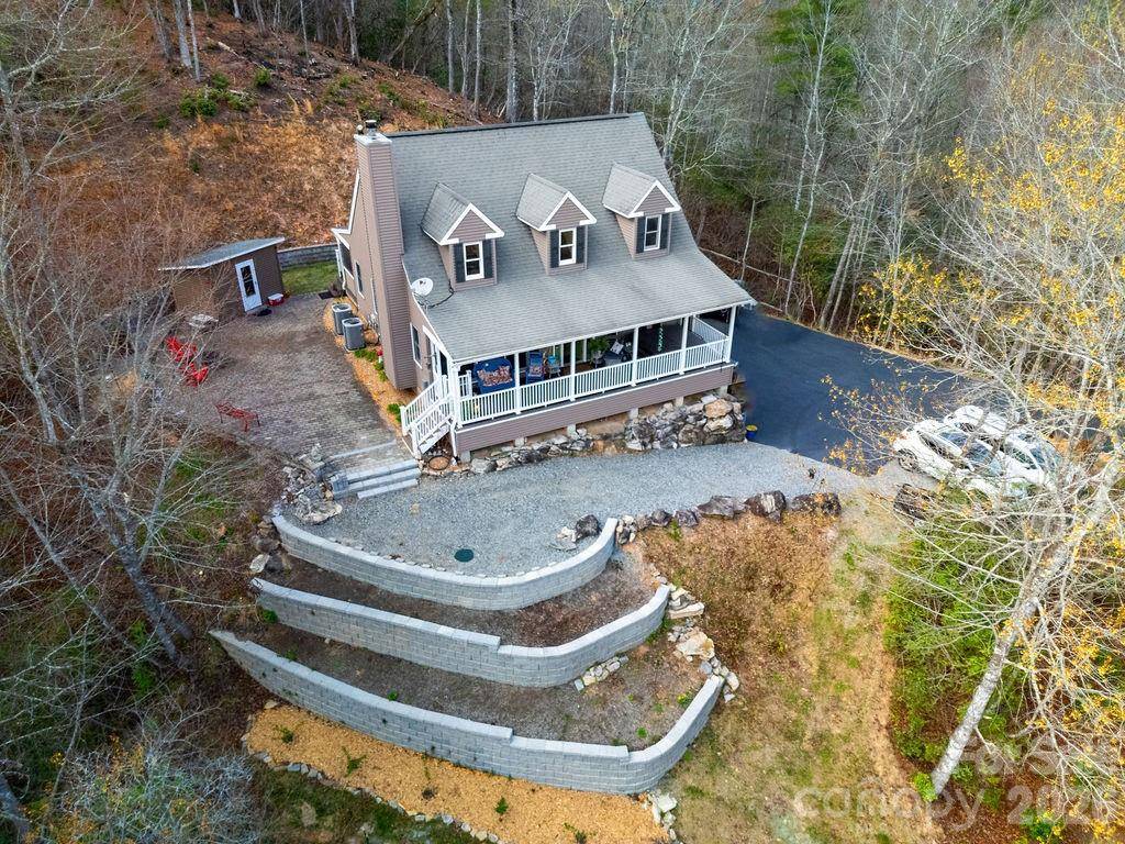 410 Forest Lake RD, Brevard, NC 28712