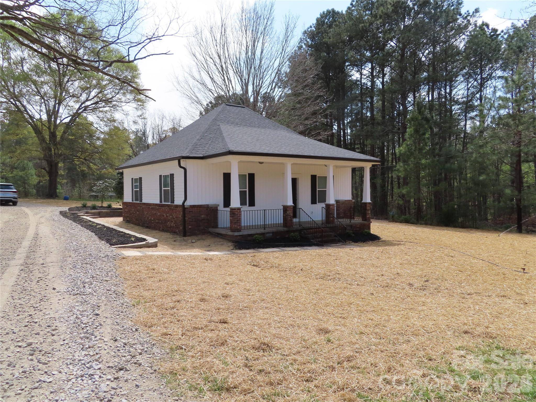 3095 Hillcrest RD, York, SC 29745