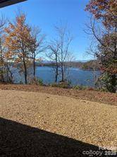 436 Sunset Point Pkwy #39, Nebo, NC 28761