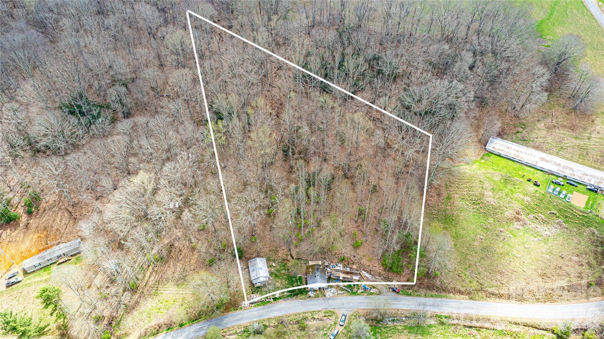 2828 Chandler Creek RD, Mars Hill, NC 28754