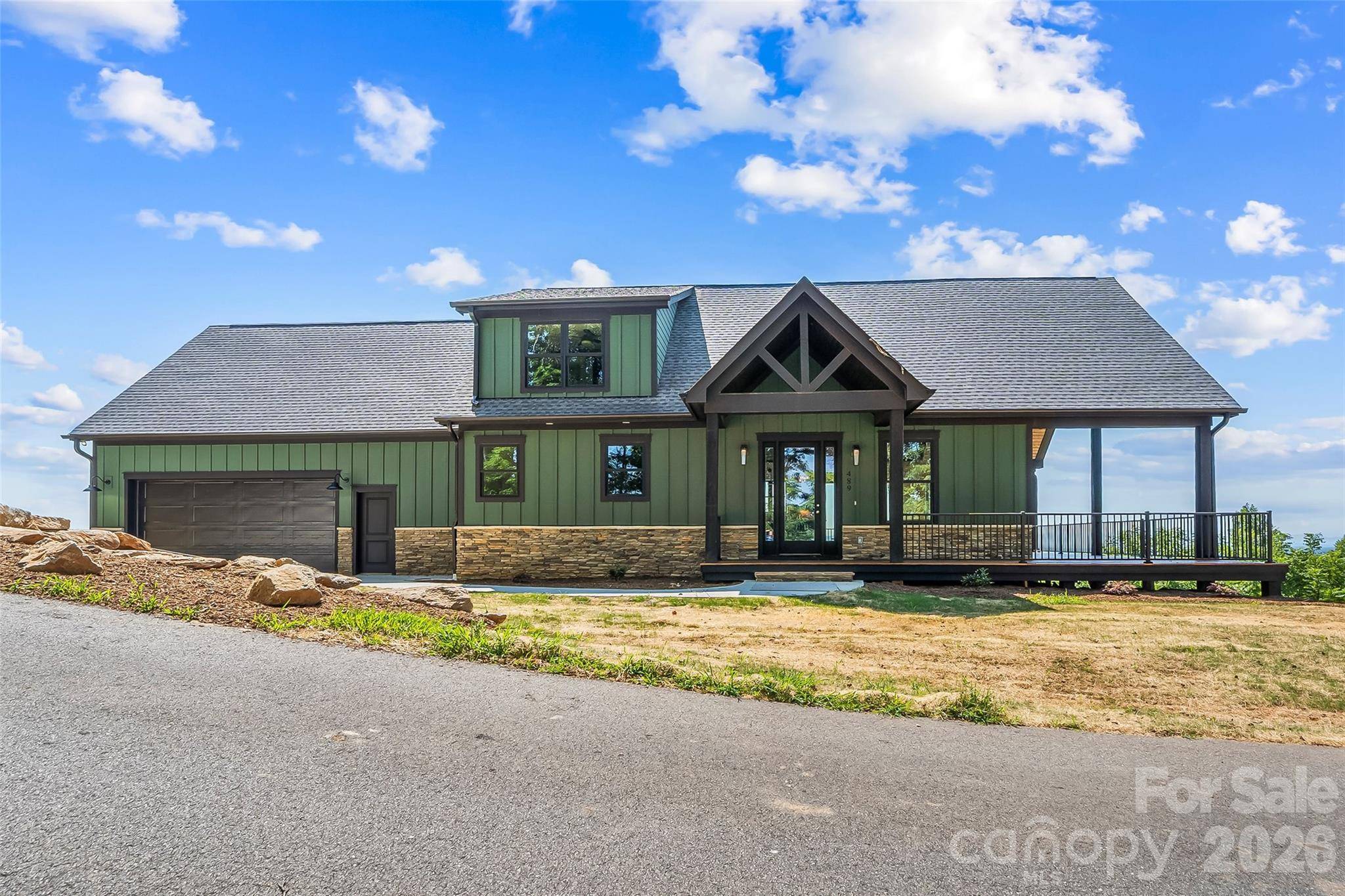 4898 Soaring Top LN, Lenoir, NC 28645