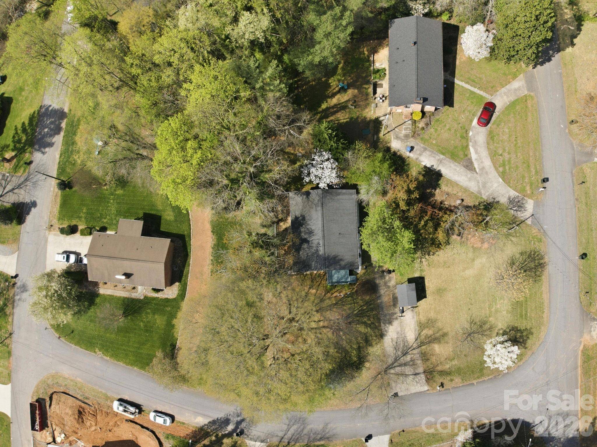 120 42nd Avenue CIR NE, Hickory, NC 28601