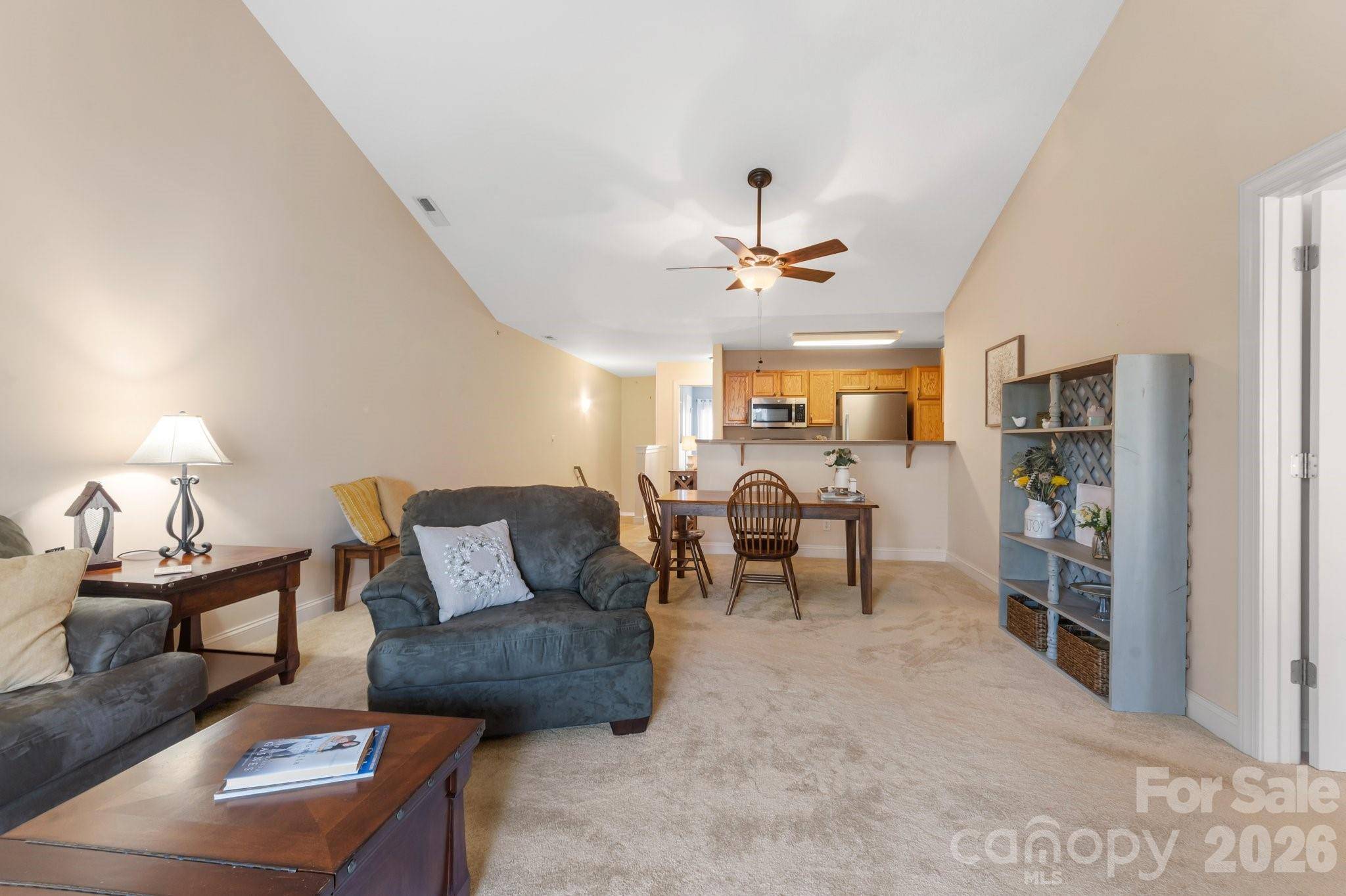 94 Foxden DR #202, Fletcher, NC 28732