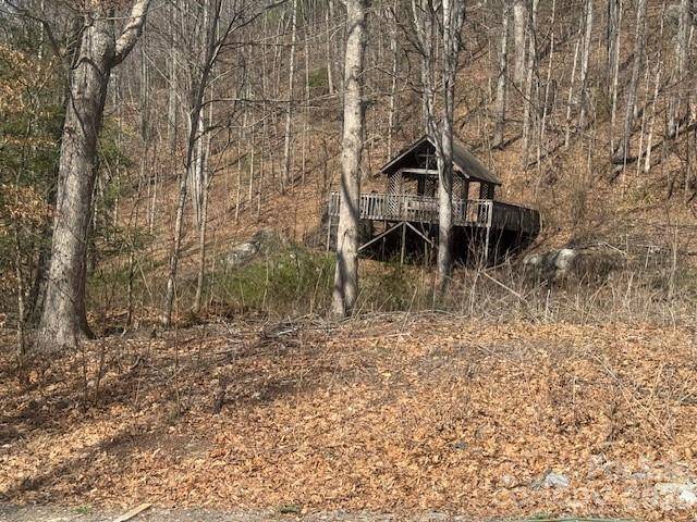 446 Rocky Fork RD, Burnsville, NC 28714