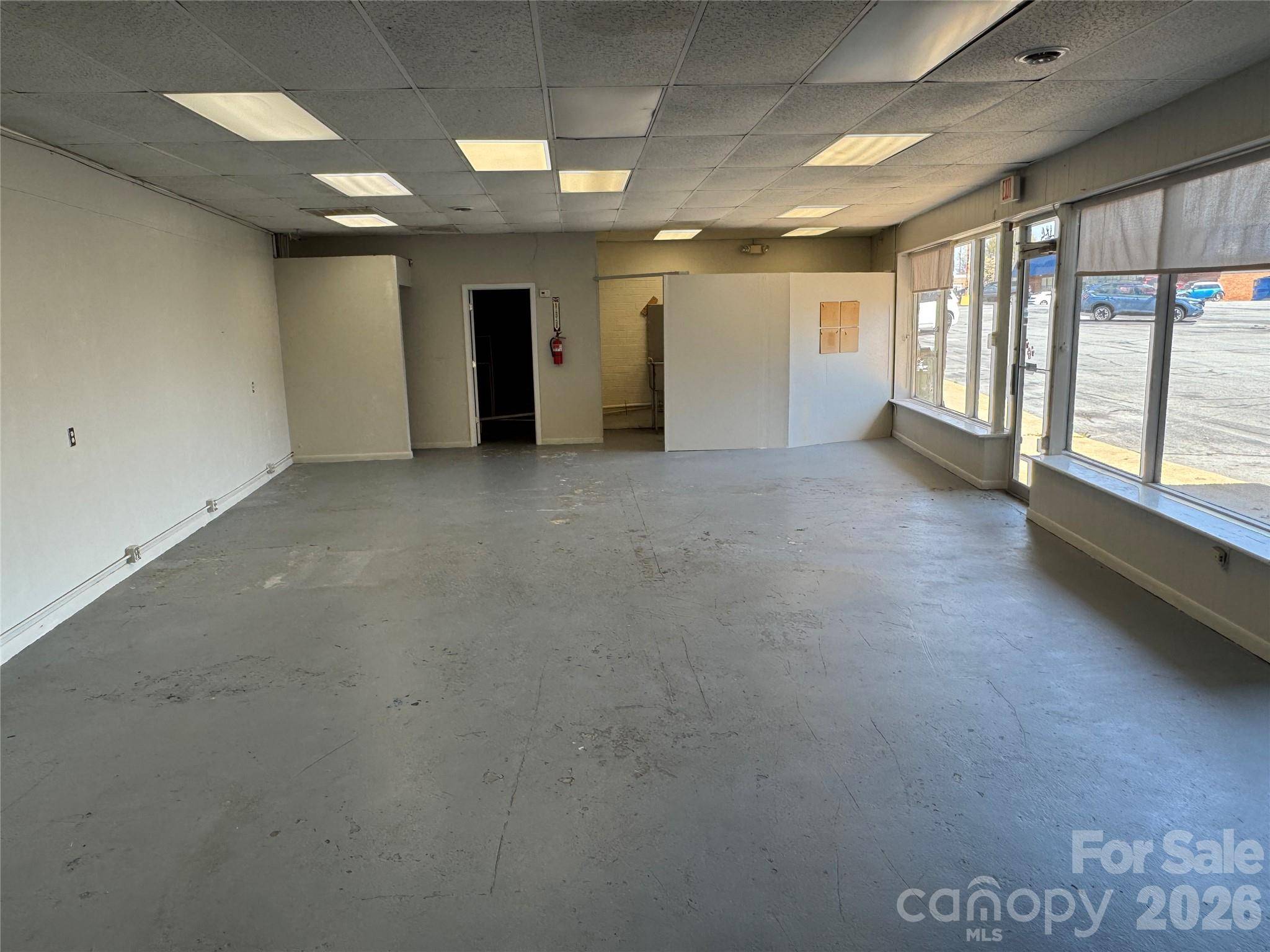 124 Fairway Shopping Center ST, Hudson, NC 28638