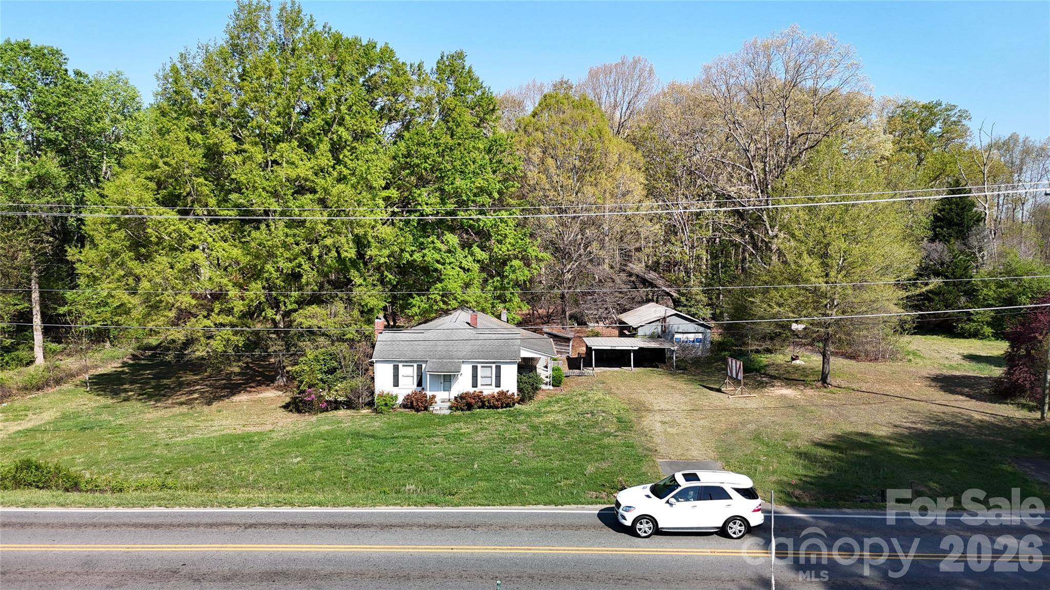 3833 Maiden HWY, Lincolnton, NC 28092