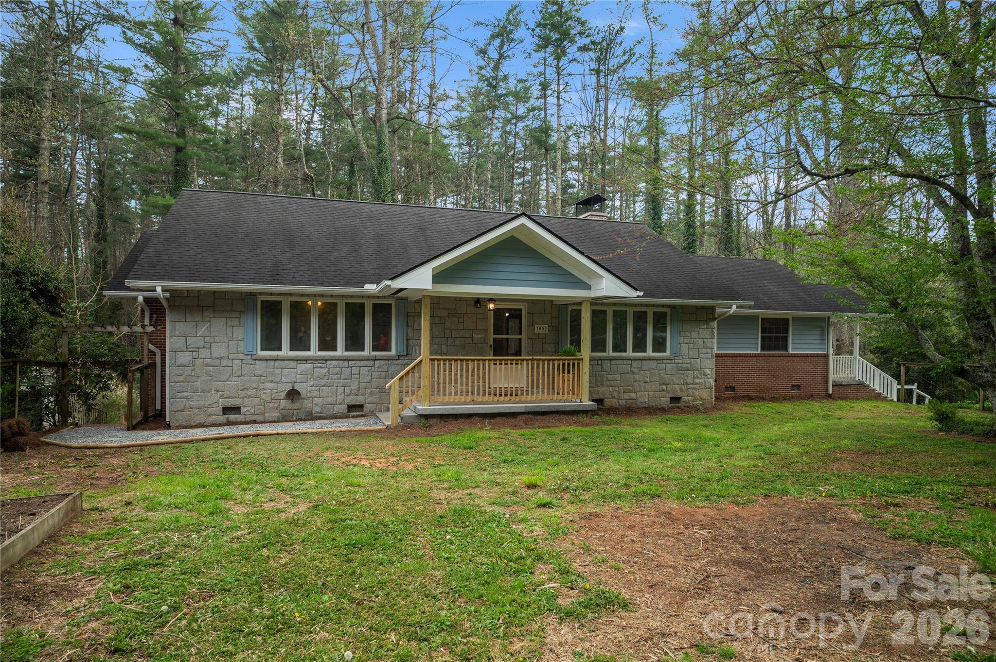 3002 Kanuga RD, Hendersonville, NC 28739