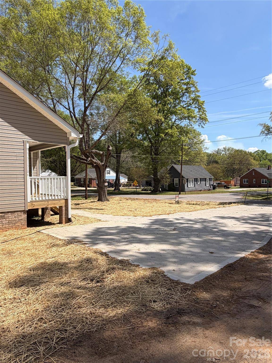 657 Still ST, Chester, SC 29706