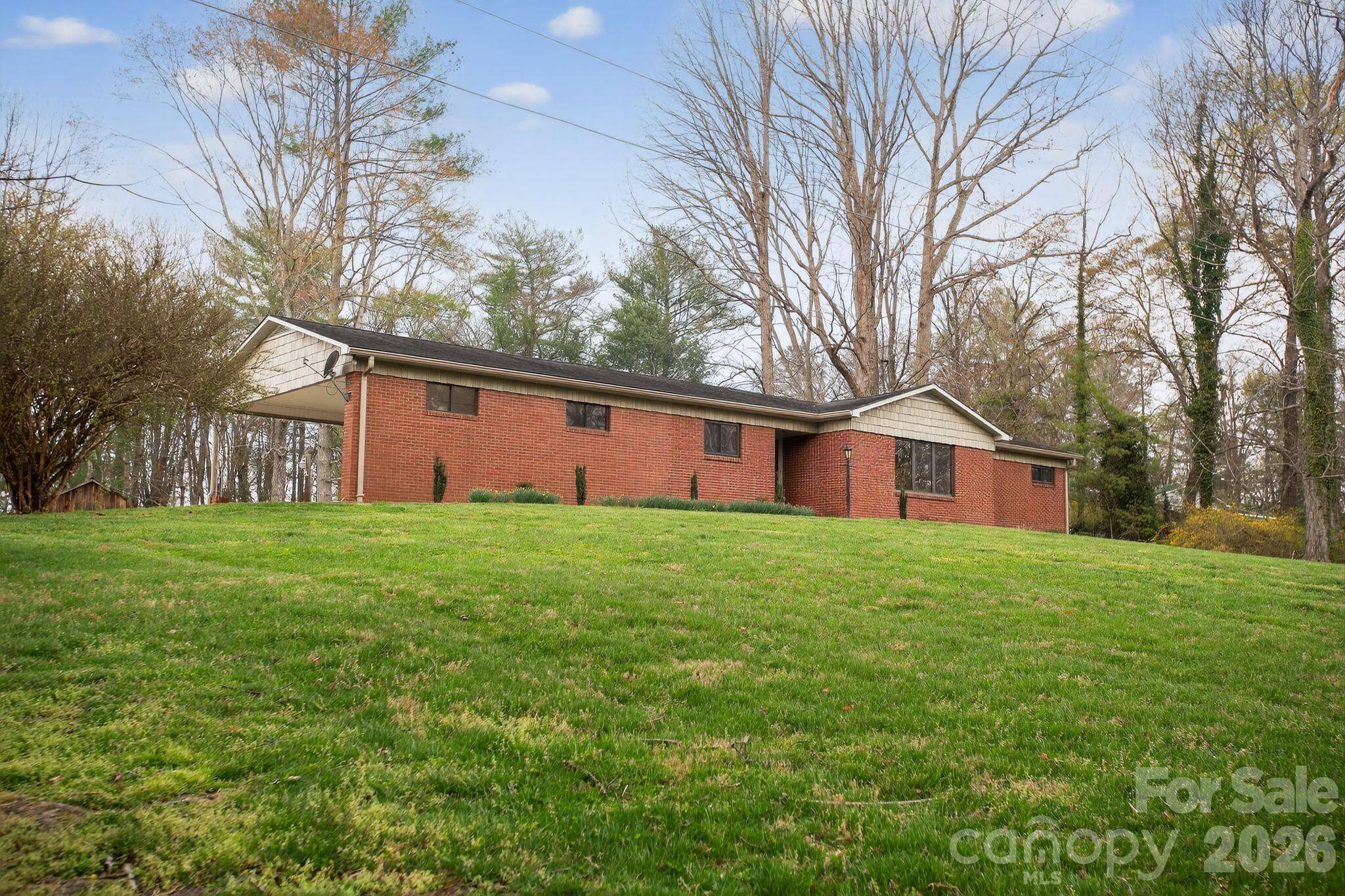 4783 Calico RD, Lenoir, NC 28645