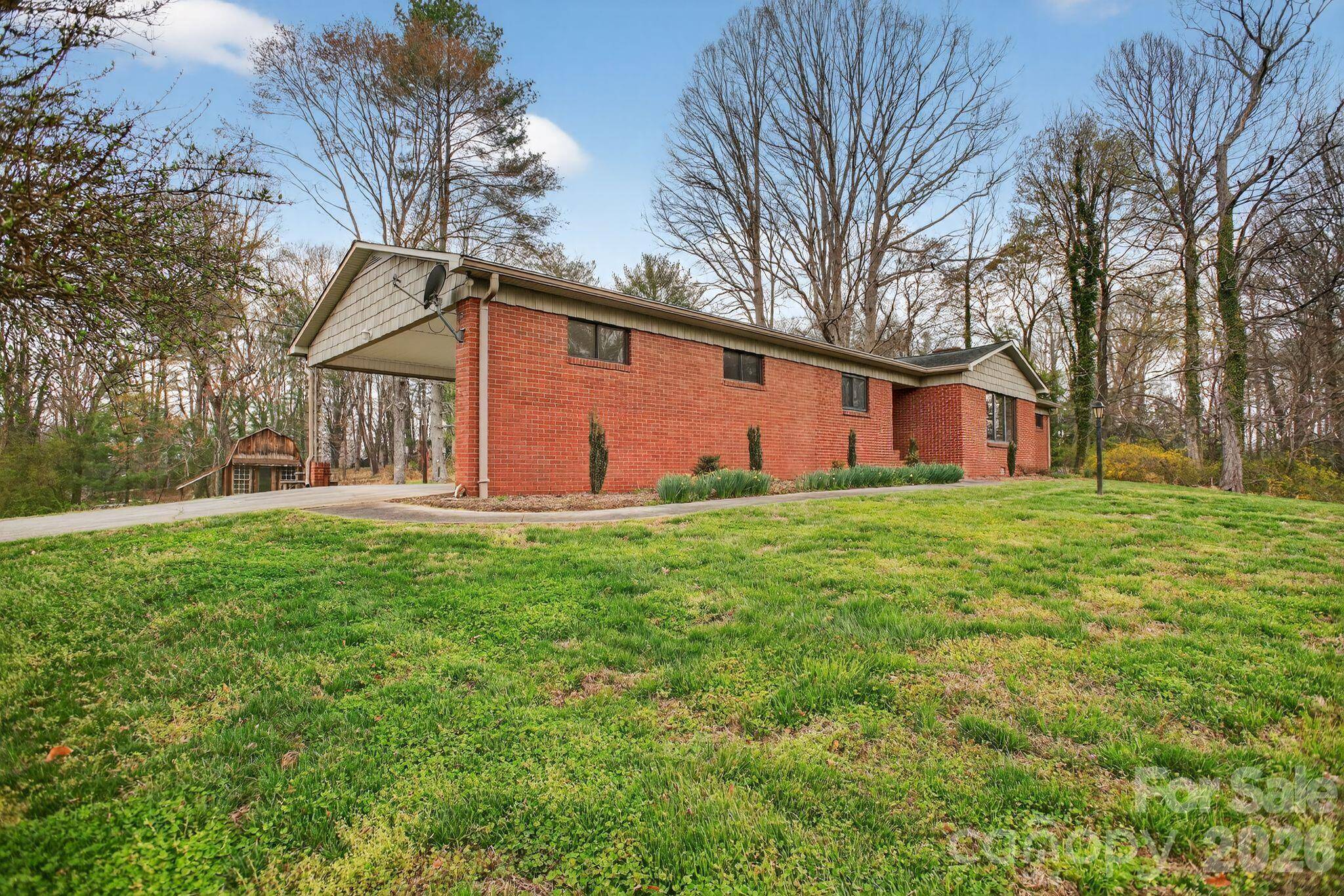 4783 Calico RD, Lenoir, NC 28645