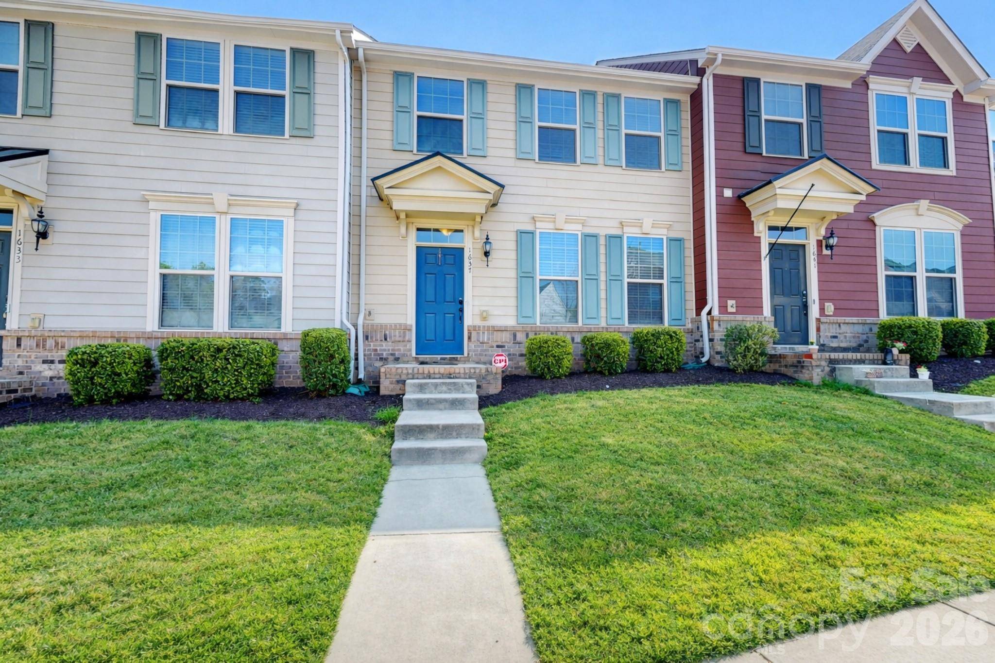1637 Fleetwood DR, Charlotte, NC 28208