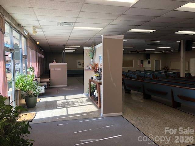 104 Fairway Shopping Center ST, Hudson, NC 28638