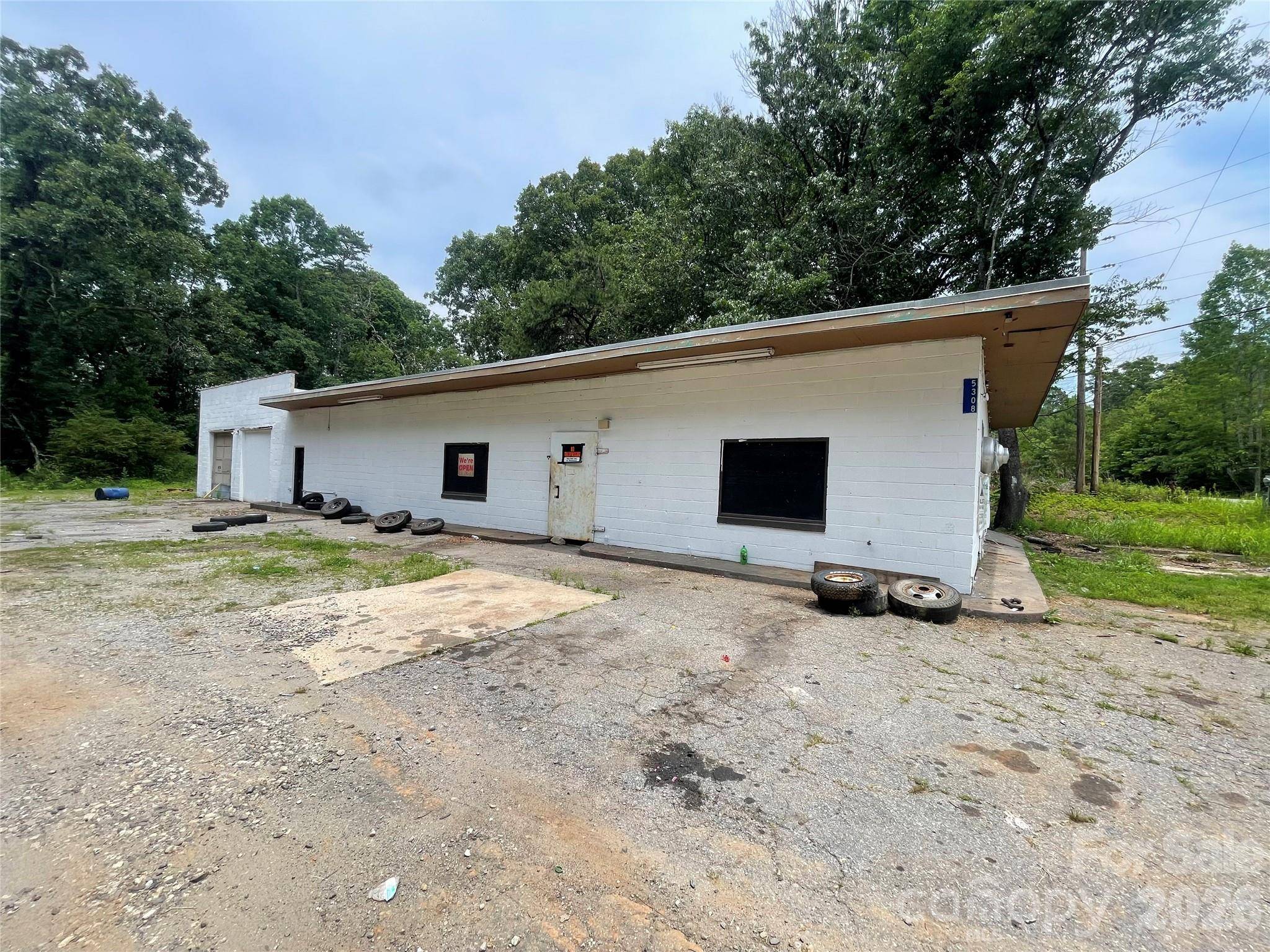 5308 Dallas High Shoals HWY, Dallas, NC 28034