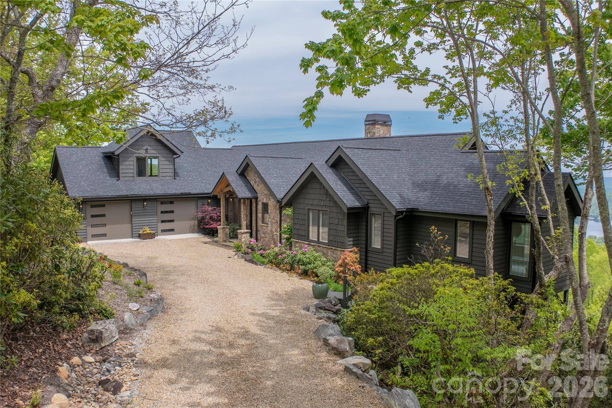 96 Moltz CT, Lake Toxaway, NC 28747