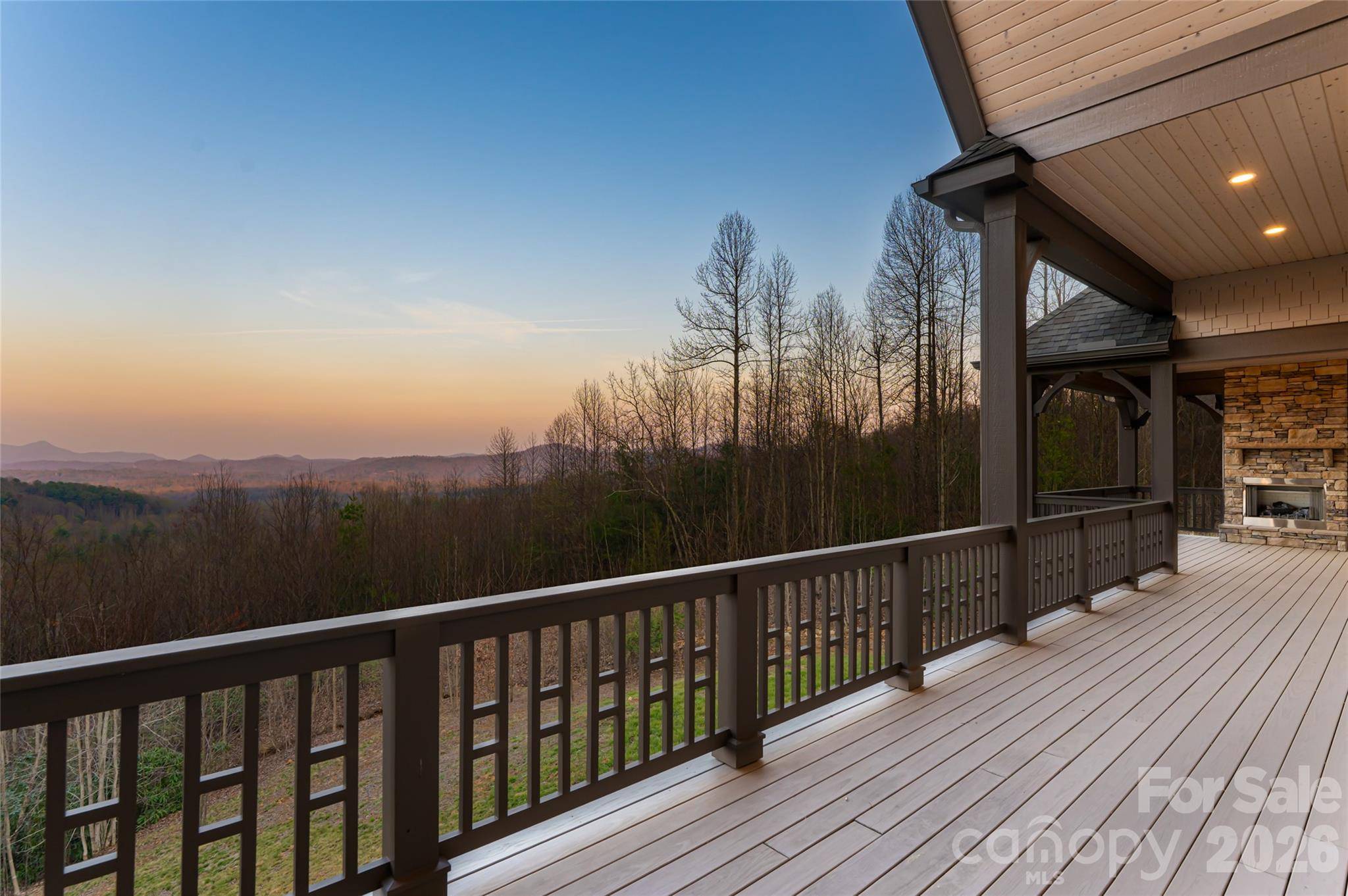 527 Falkirk WAY, Zirconia, NC 28790