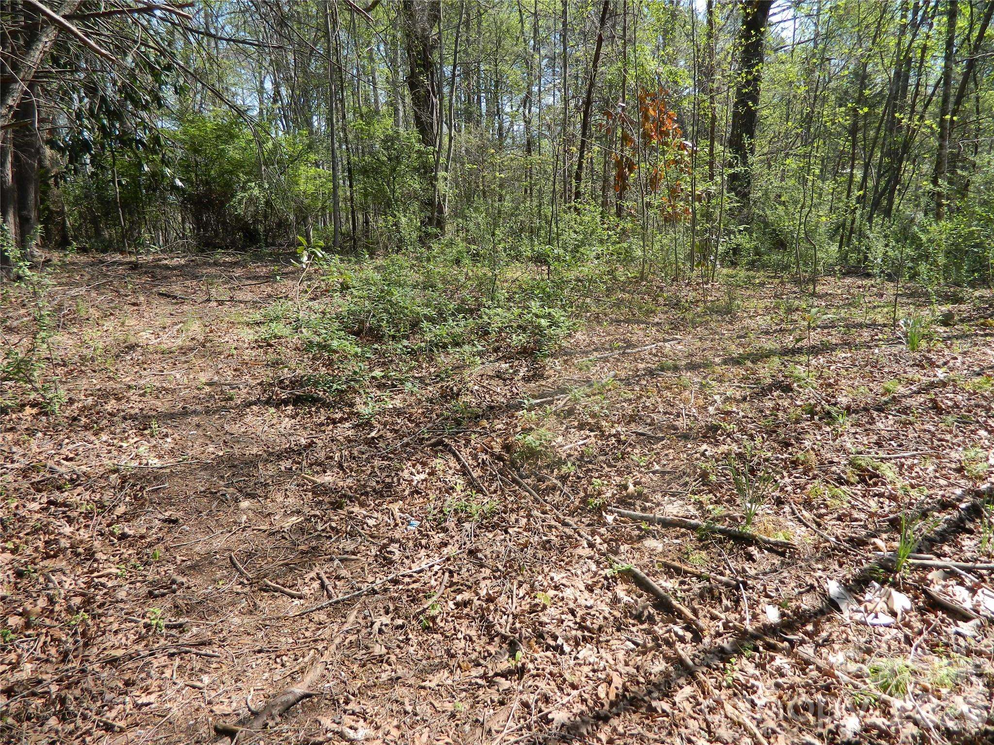 1329 Overlook DR SW, Lenoir, NC 28645