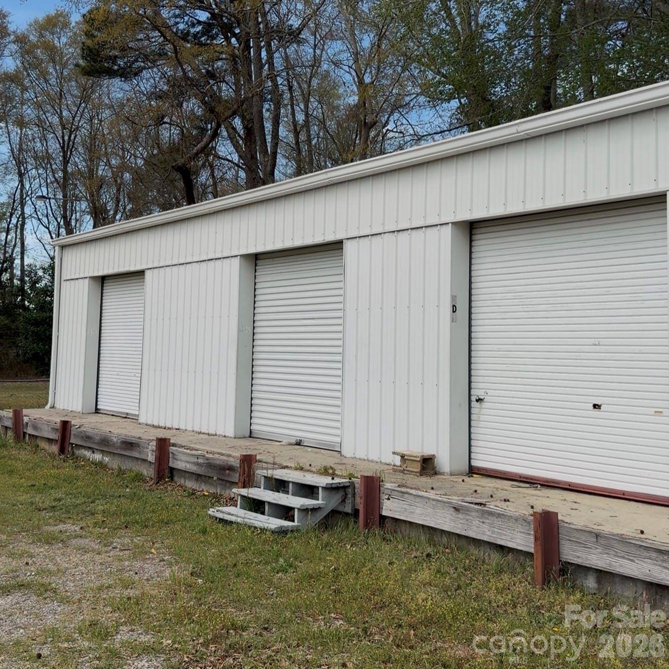 406 W Bobo Newsome HWY, Hartsville, SC 29550