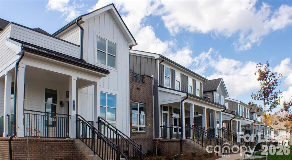 17014 Fairmount WAY #C6.MD Mount Mitchell, Pineville, NC 28134