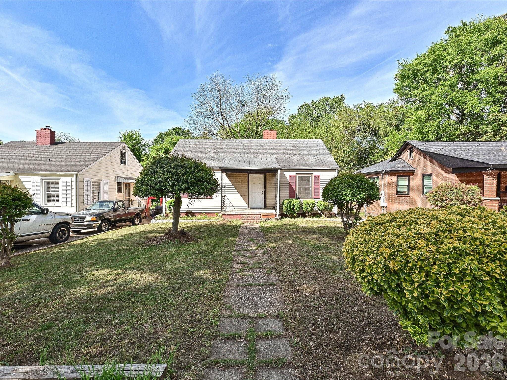 2629 Ringwood ST, Charlotte, NC 28208