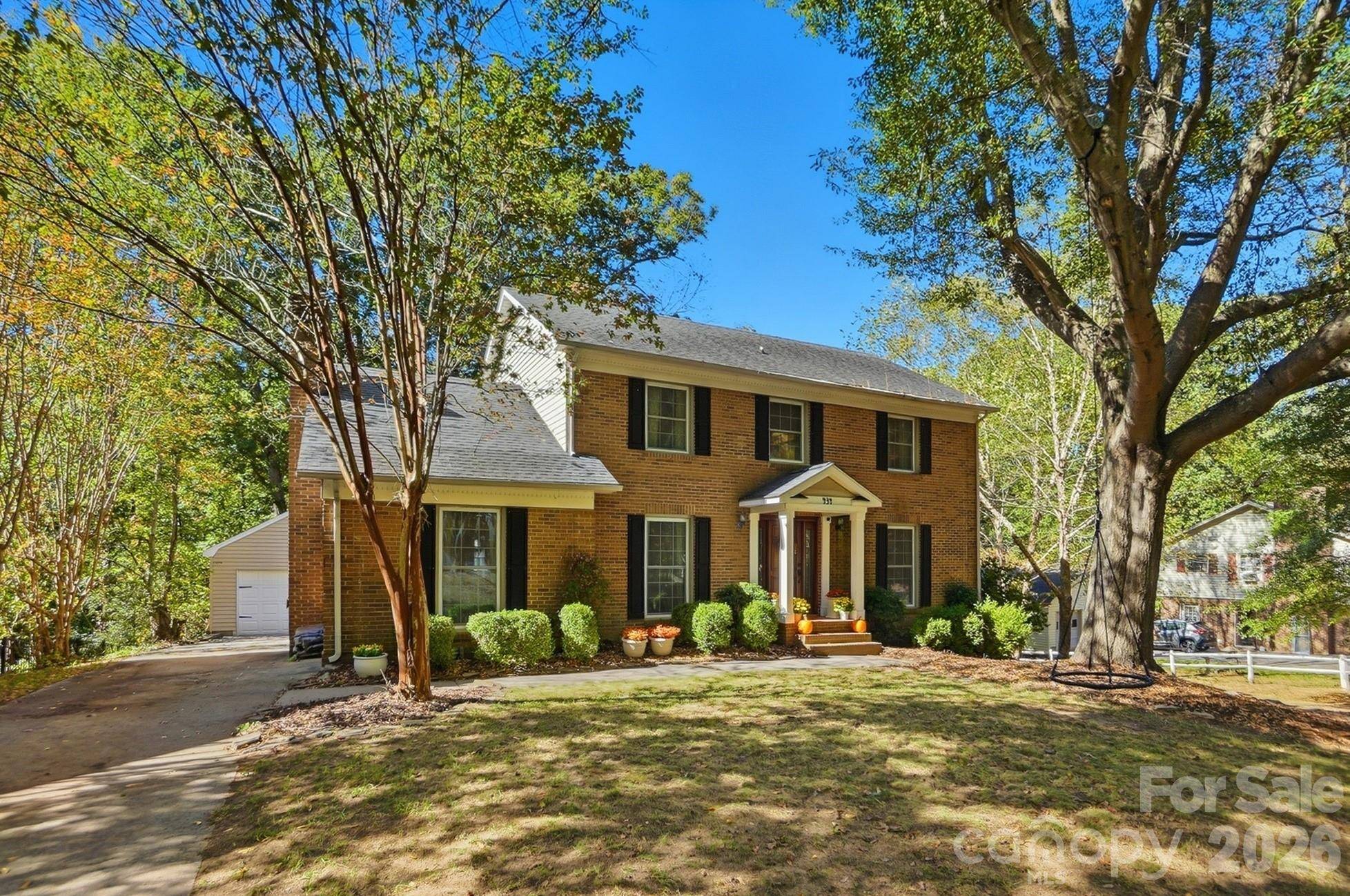 434 Chadmore DR, Charlotte, NC 28270