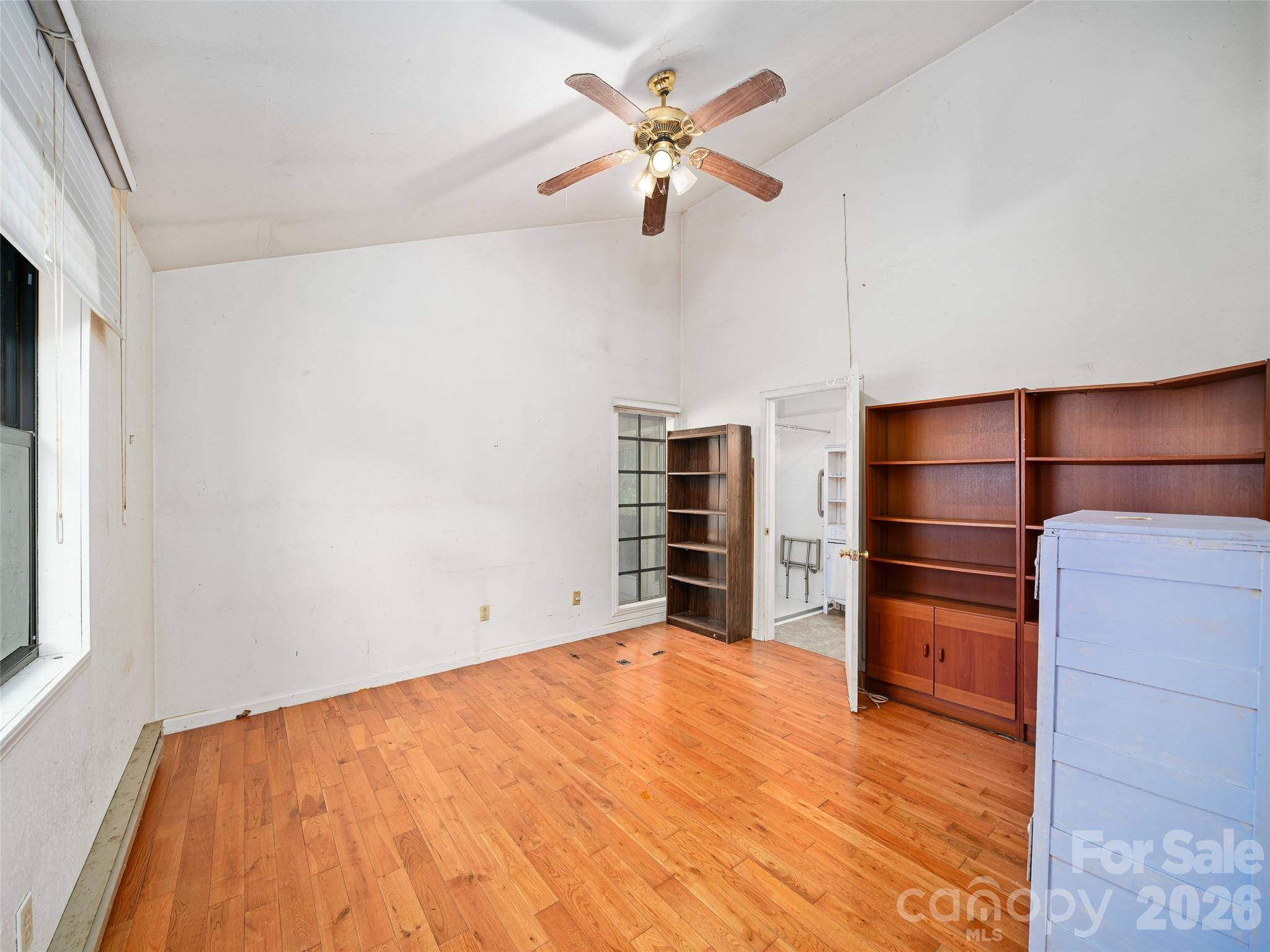 966 Waites Hollifield RD, Marion, NC 28752