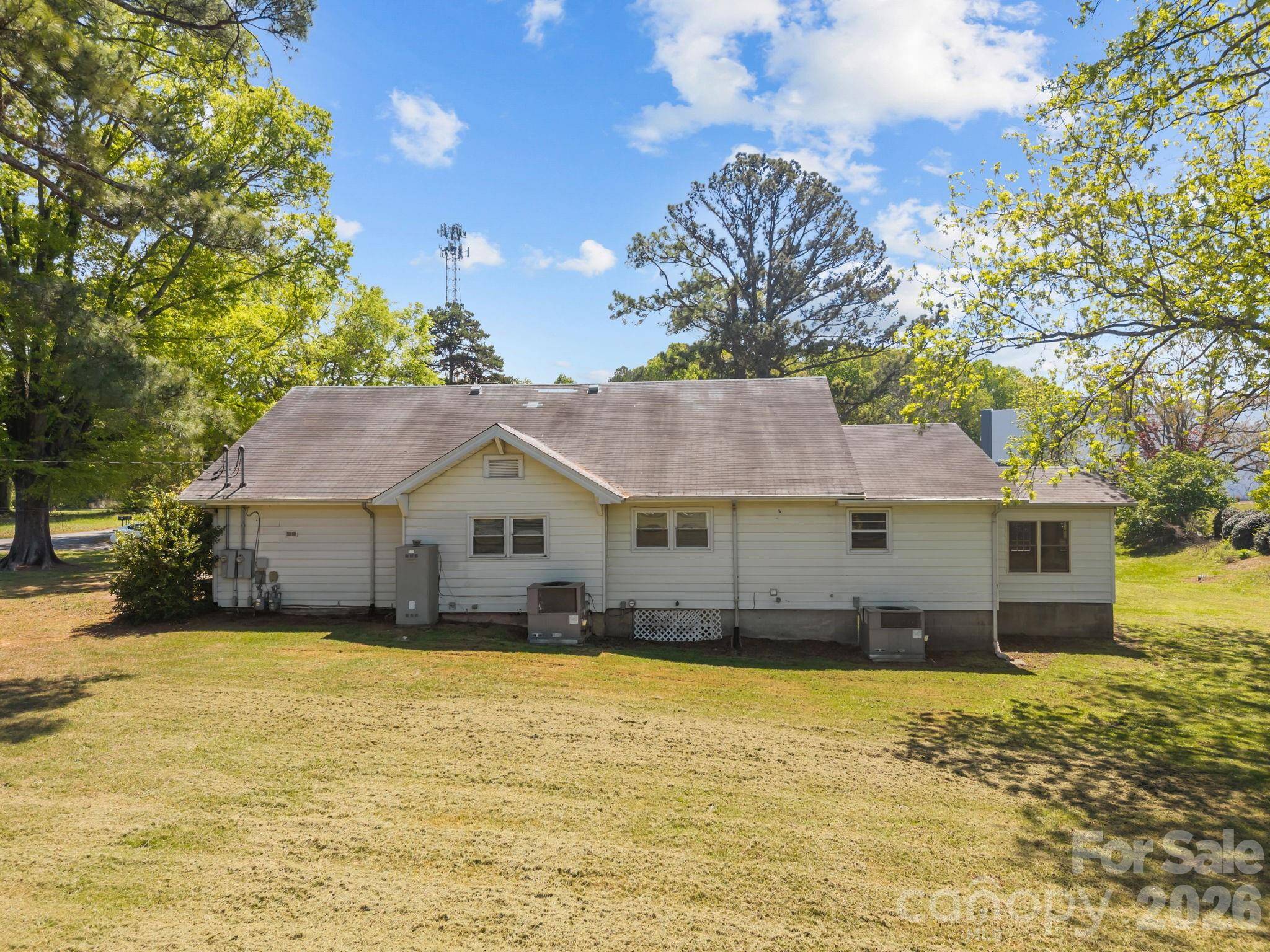 1311 Jenkins RD, Gaston, NC 28052