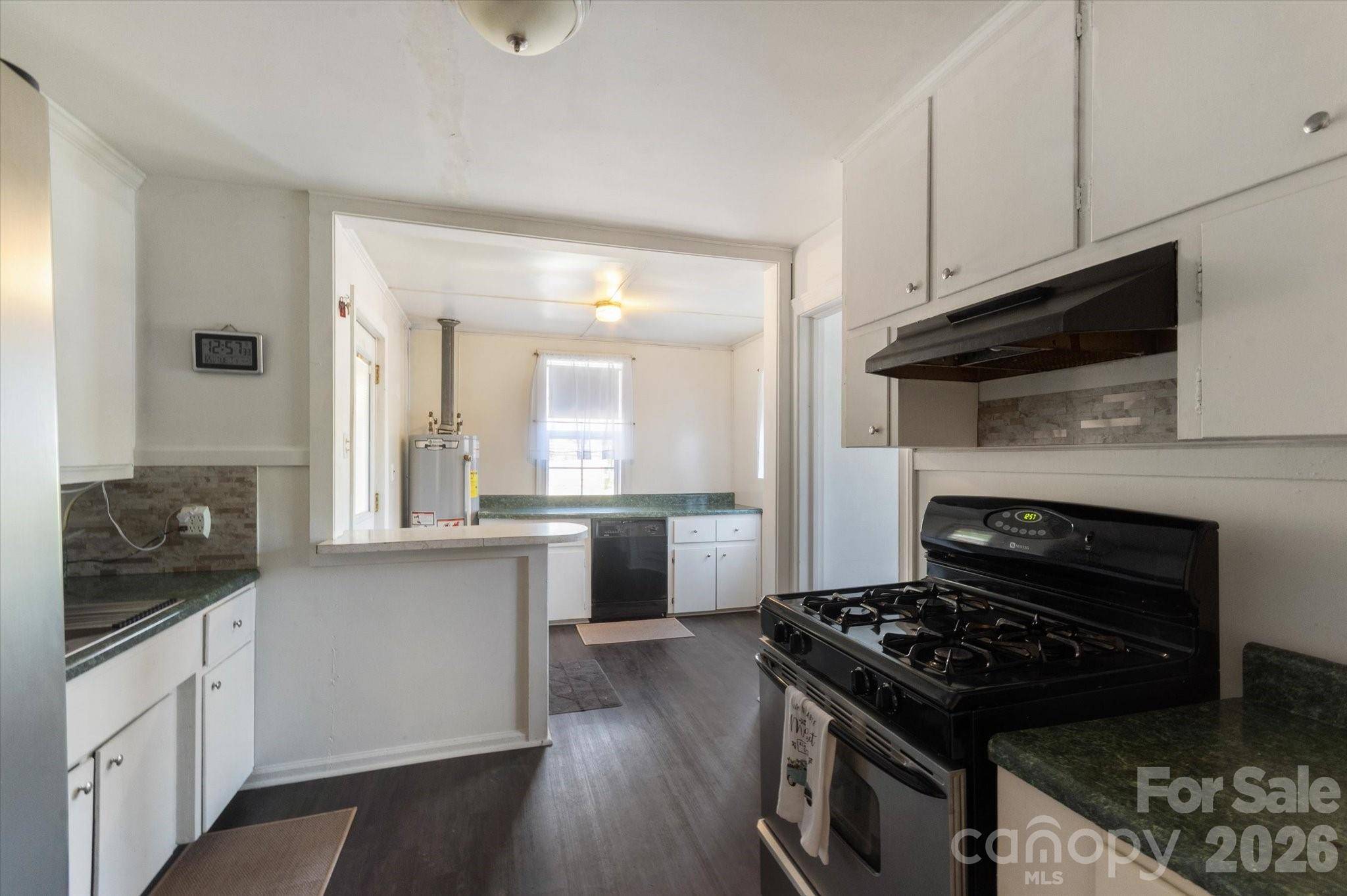 25 Montview CIR, Brevard, NC 28712