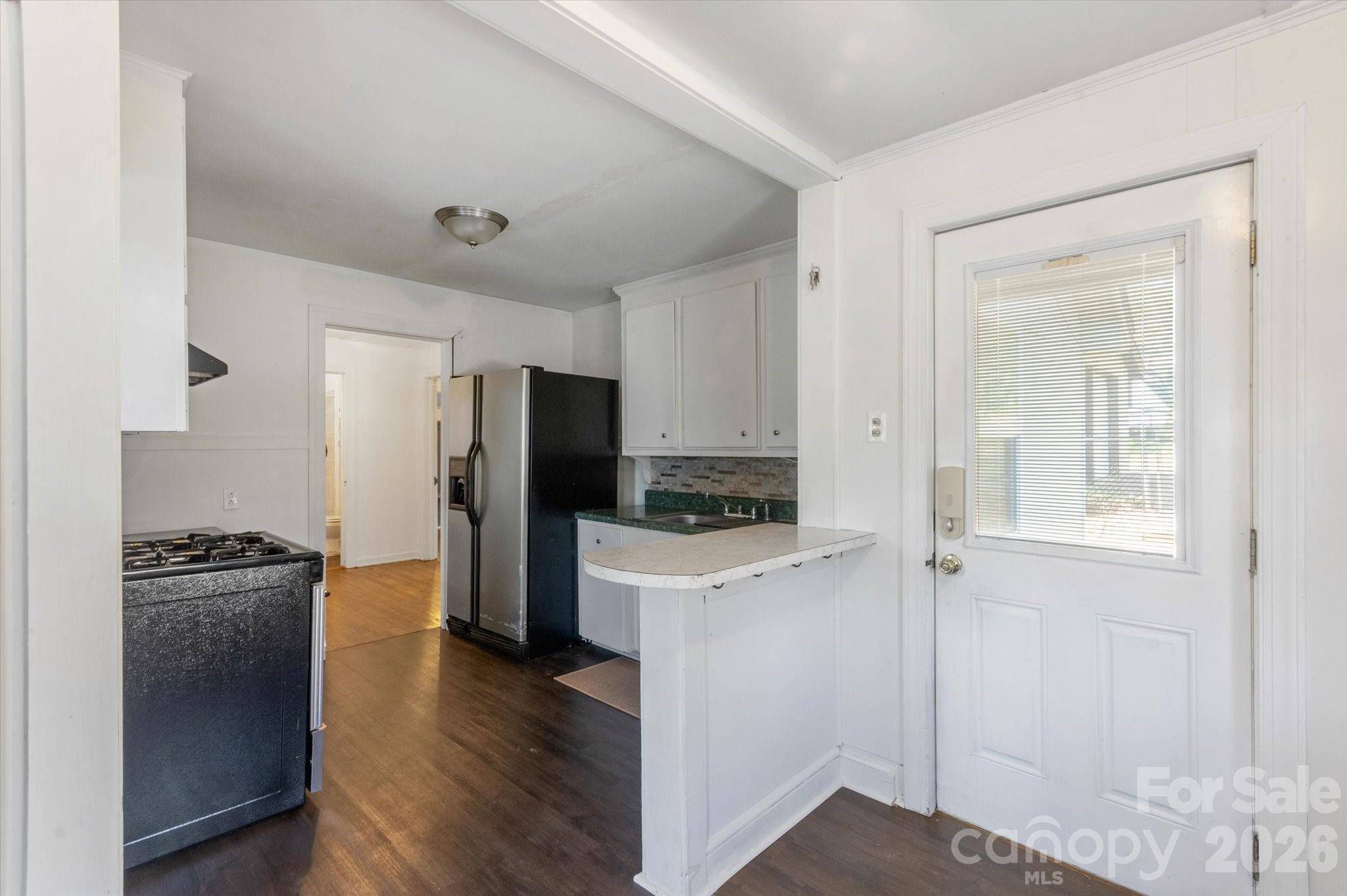 25 Montview CIR, Brevard, NC 28712