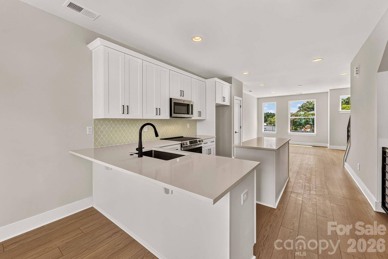 146 Red Azalea LN #26, Charlotte, NC 28217