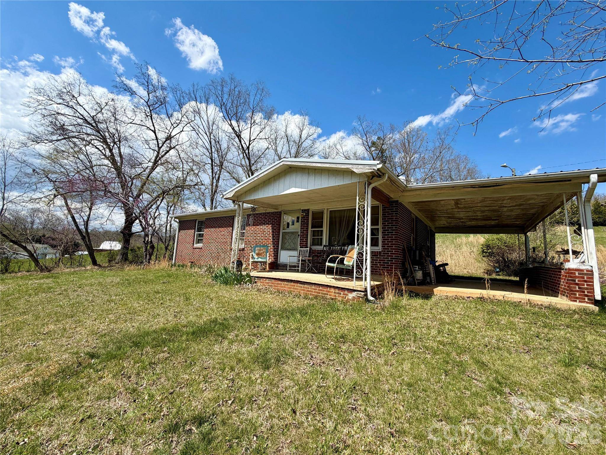 637 Fletcher Martin RD, Alexander, NC 28701