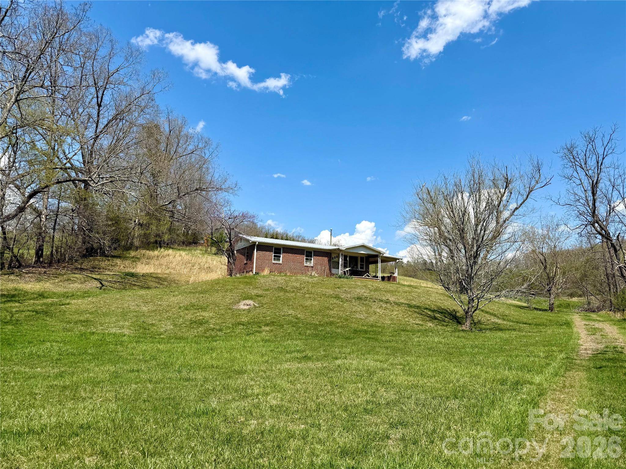 637 Fletcher Martin RD, Alexander, NC 28701