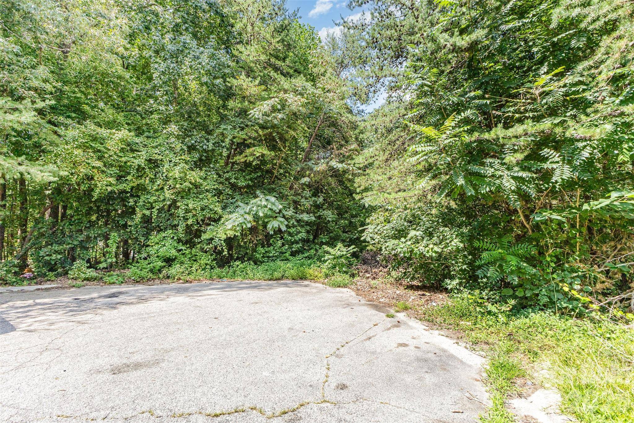 4648 Nob Hill DR, Kannapolis, NC 28081