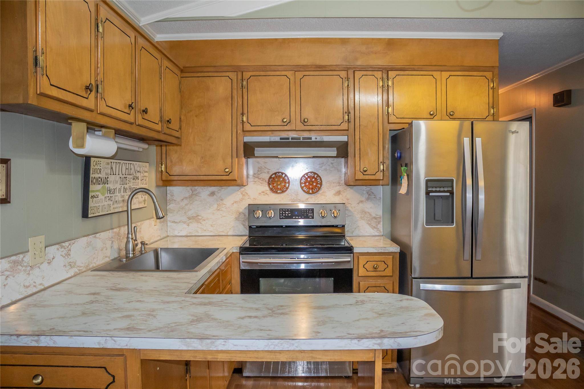 104 Buena Vista DR, Morganton, NC 28655