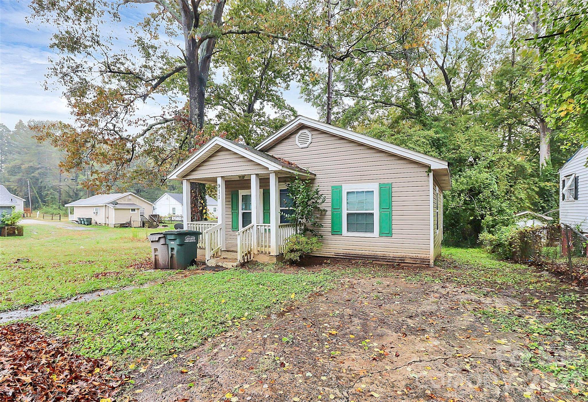 911 N Ransom AVE, Gastonia, NC 28052