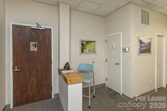 56 College ST #201, Asheville, NC 28801