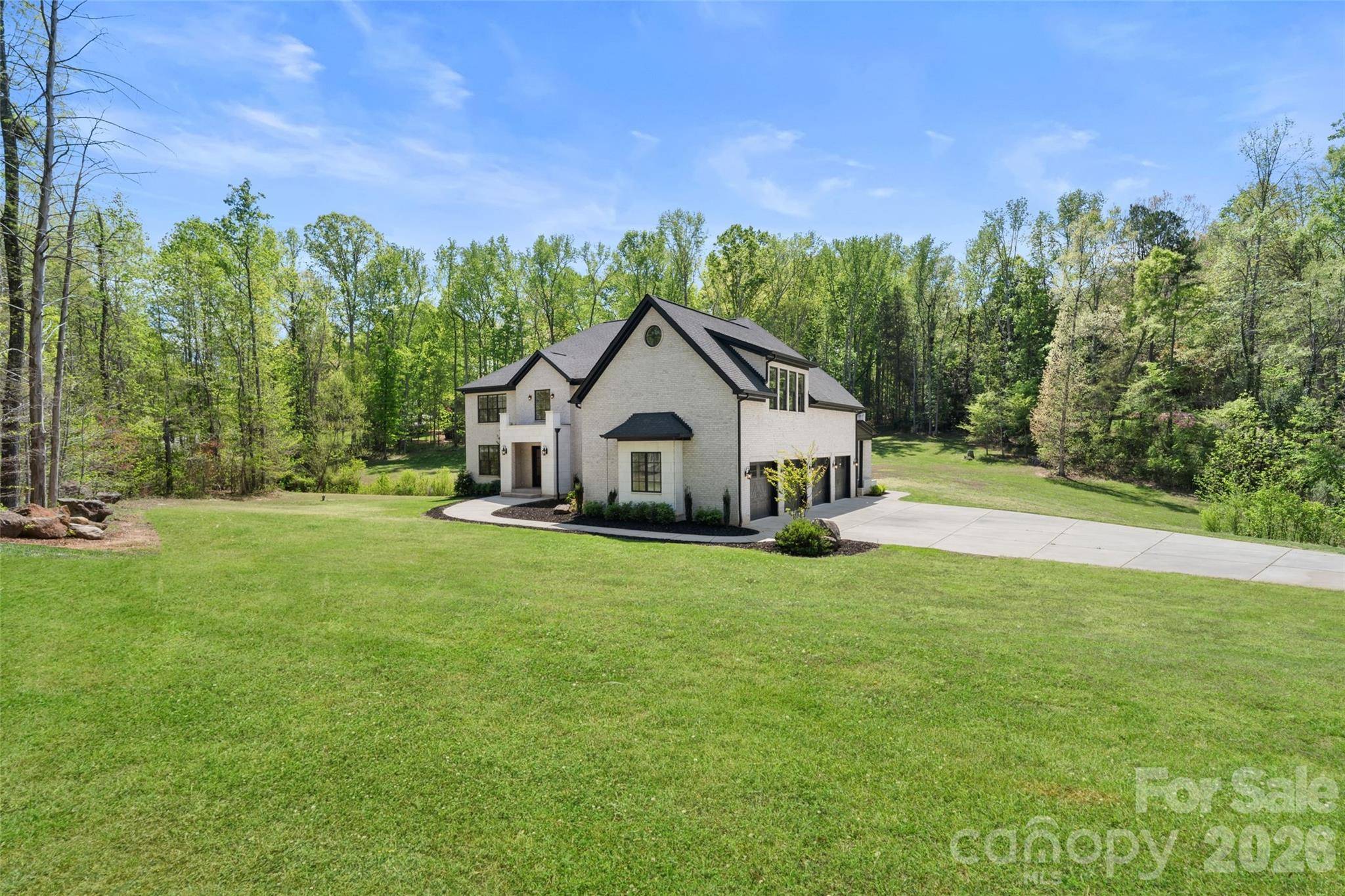 7021 Stirrup CT, Weddington, NC 28104