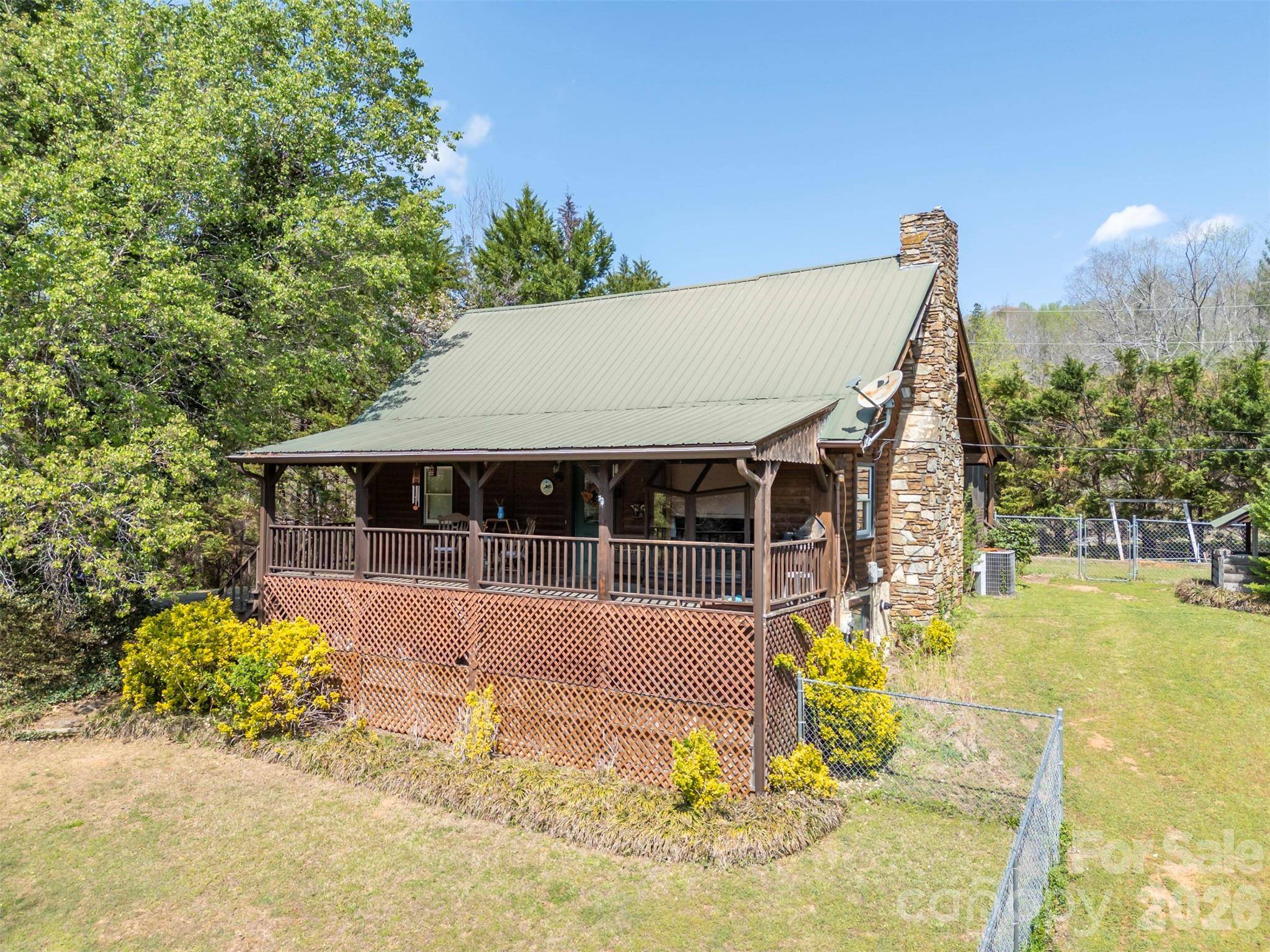 101 Cove Creek DR, Rutherfordton, NC 28139
