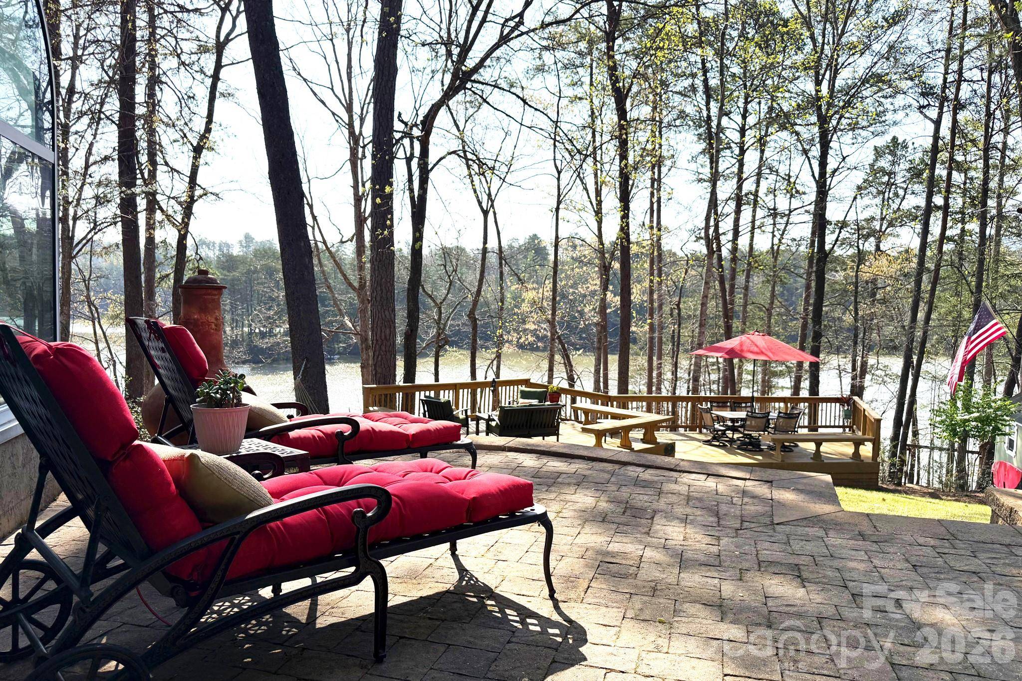 91 Island View CT, Mill Spring, NC 28756