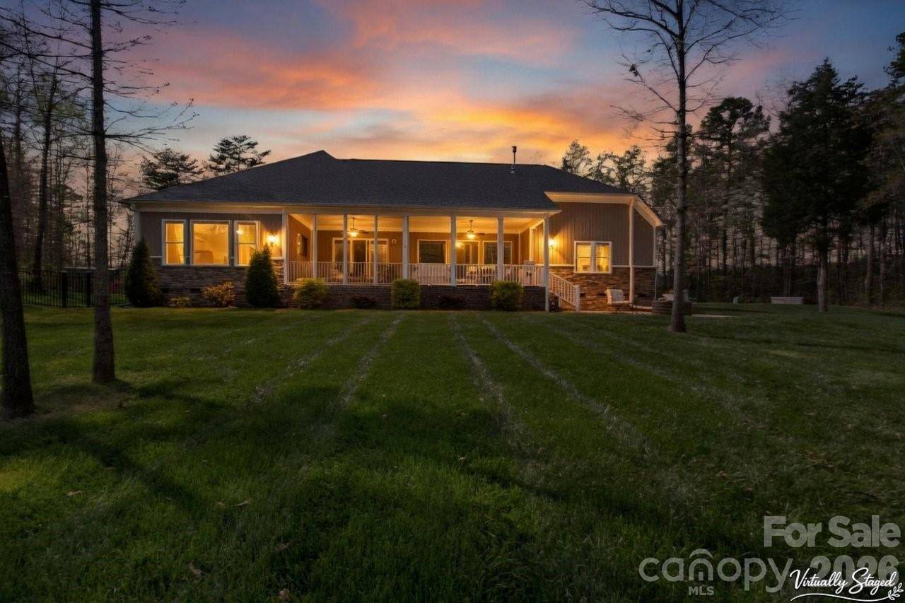 345 Barnwood DR, Rockwell, NC 28138