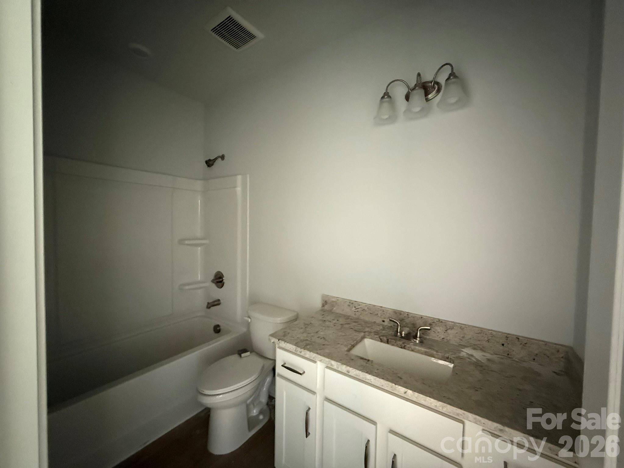 1301 Bansal DR, Charlotte, NC 28215