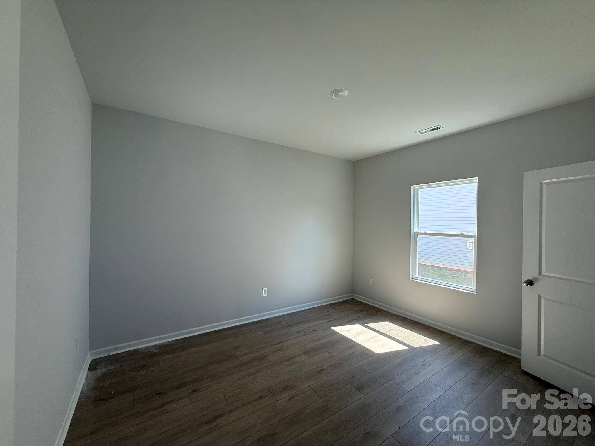 1301 Bansal DR, Charlotte, NC 28215