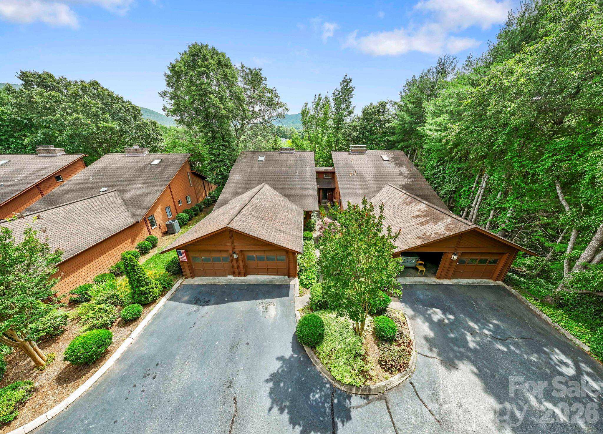 204 Woodfield DR, Asheville, NC 28803