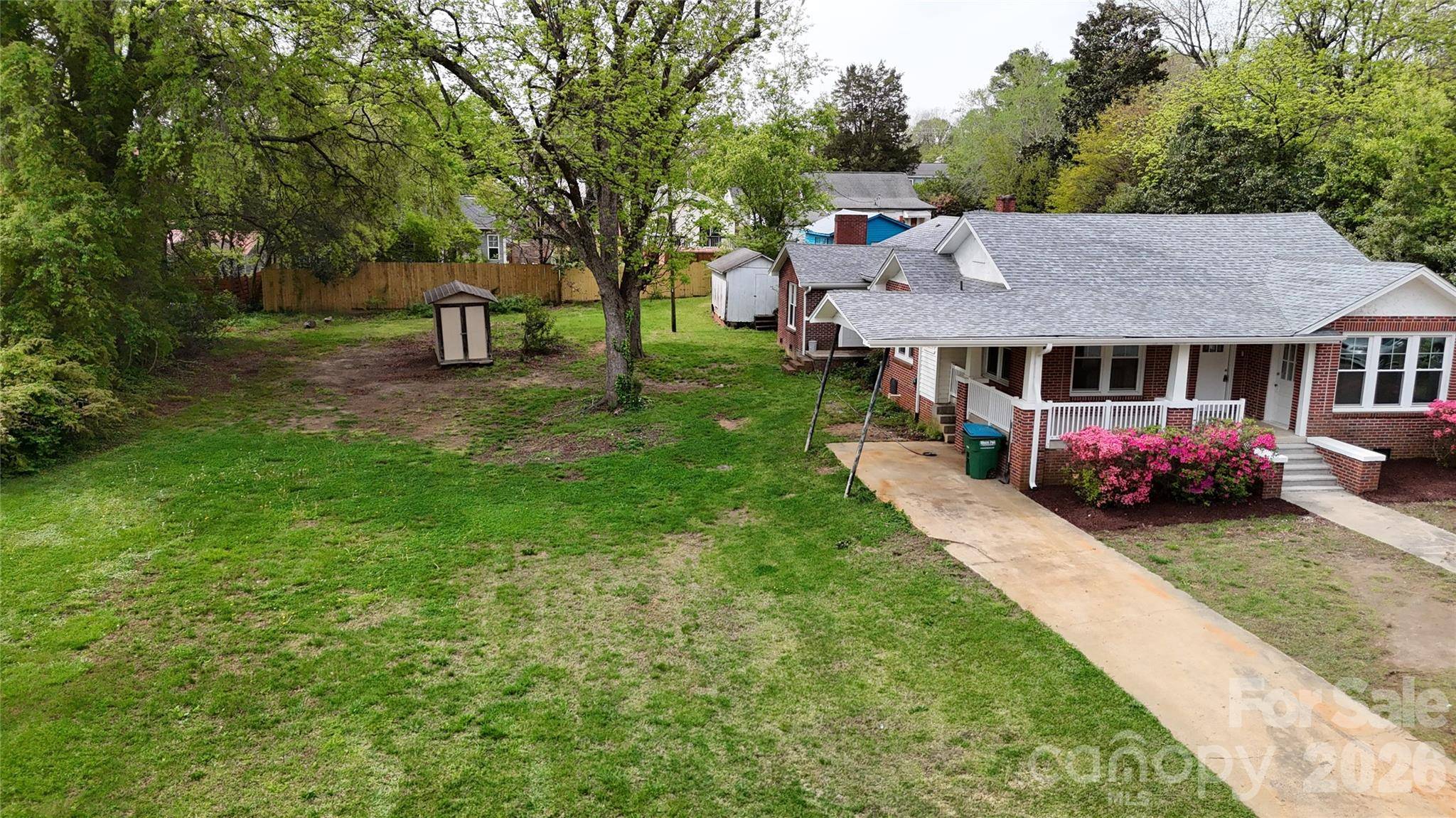 307 W Washington AVE, Bessemer City, NC 28016