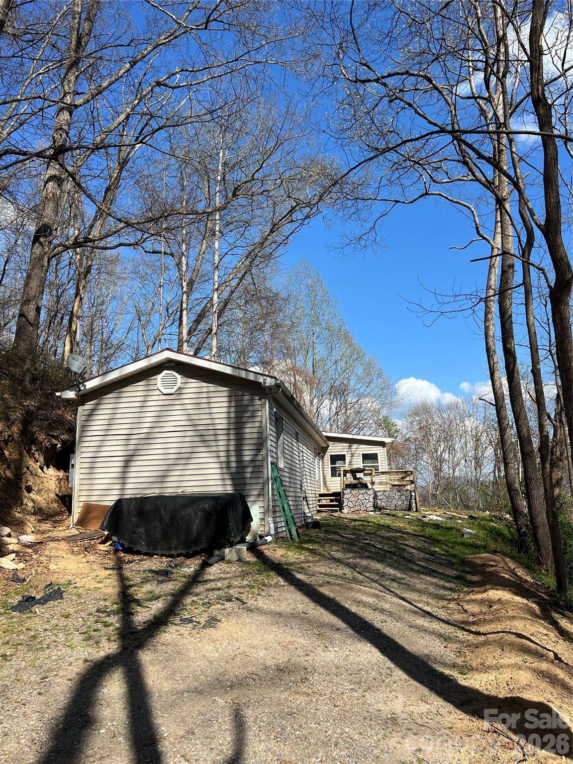 150 Combo CT, Waynesville, NC 28786
